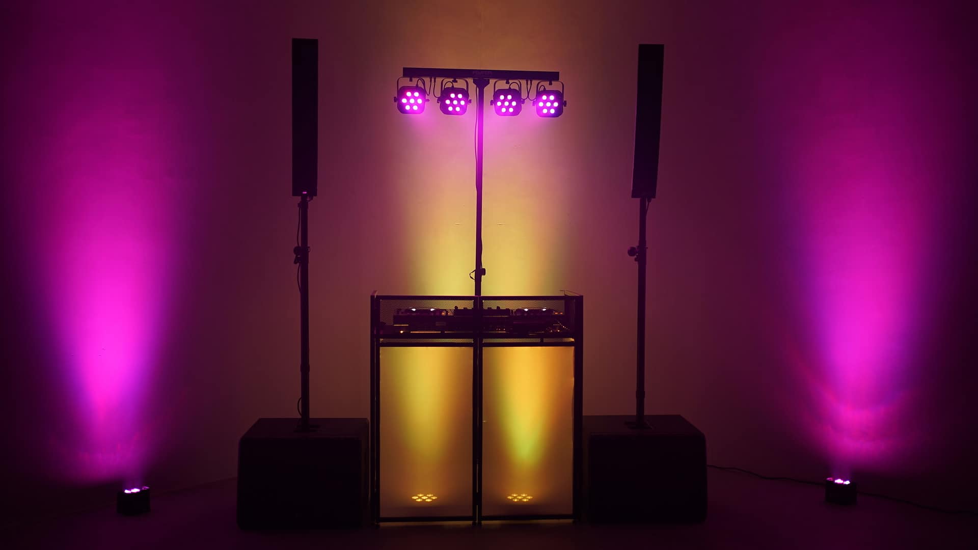 Dj Zate + foto stojnica