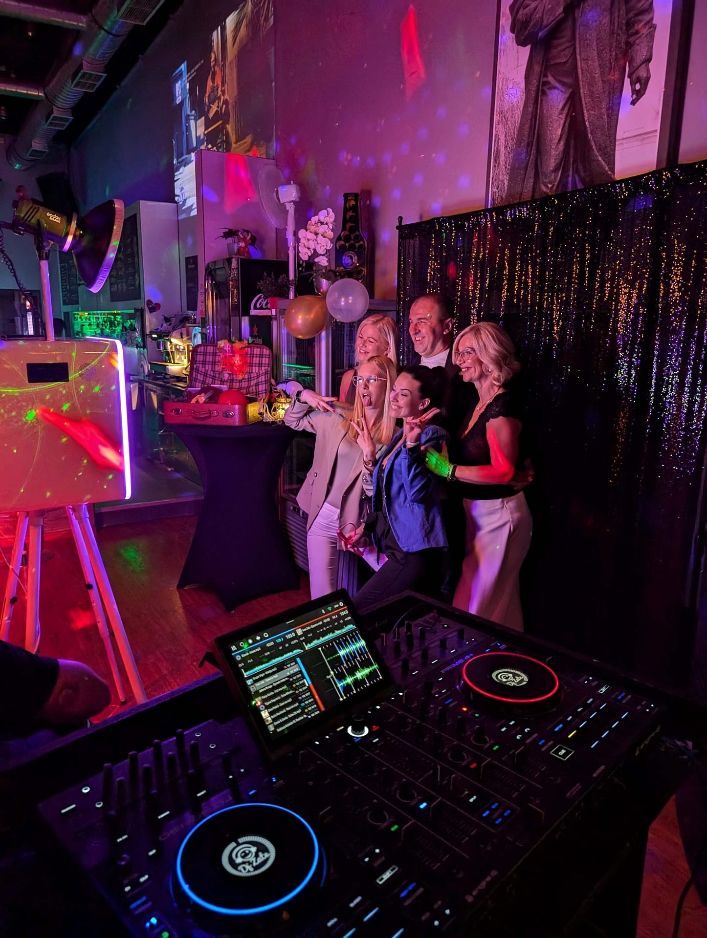 Foto stojnica na rojstnem dnevu